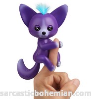 WowWee Fingerlings Interactive Baby Fox Sarah Purple & Blue Sarah Purple & Blue B07H3NL4V9